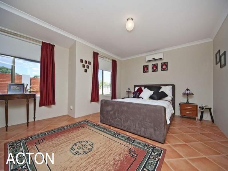 15 Menmuir Place, Bayswater WA 6053