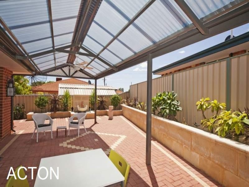 15 Menmuir Place, Bayswater WA 6053