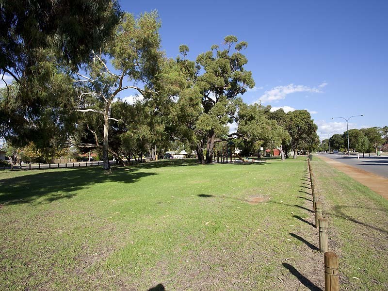 192 Epsom Avenue, Belmont WA 6104