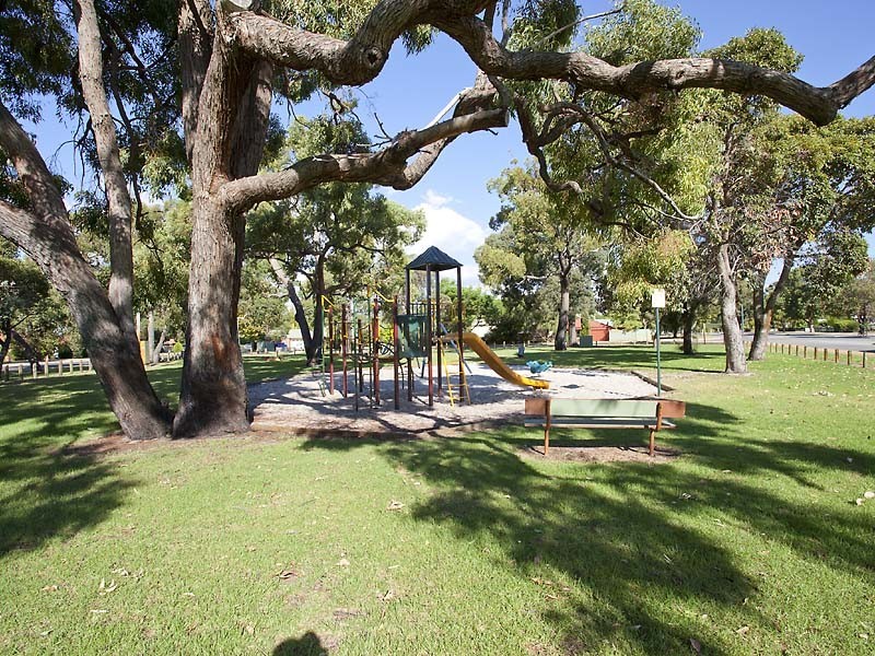 192 Epsom Avenue, Belmont WA 6104