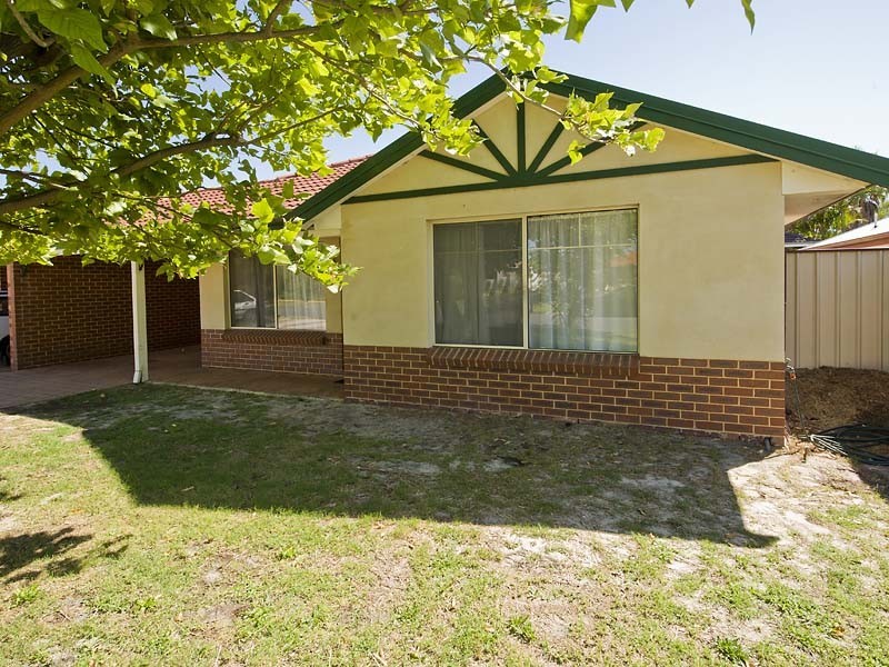 31 Belinda Avenue, Cloverdale WA 6105