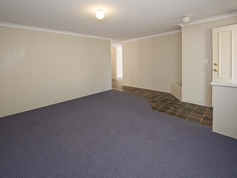 31 Belinda Avenue, Cloverdale WA 6105