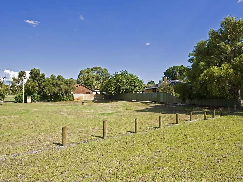 38 Kennerly Street, Cloverdale WA 6105