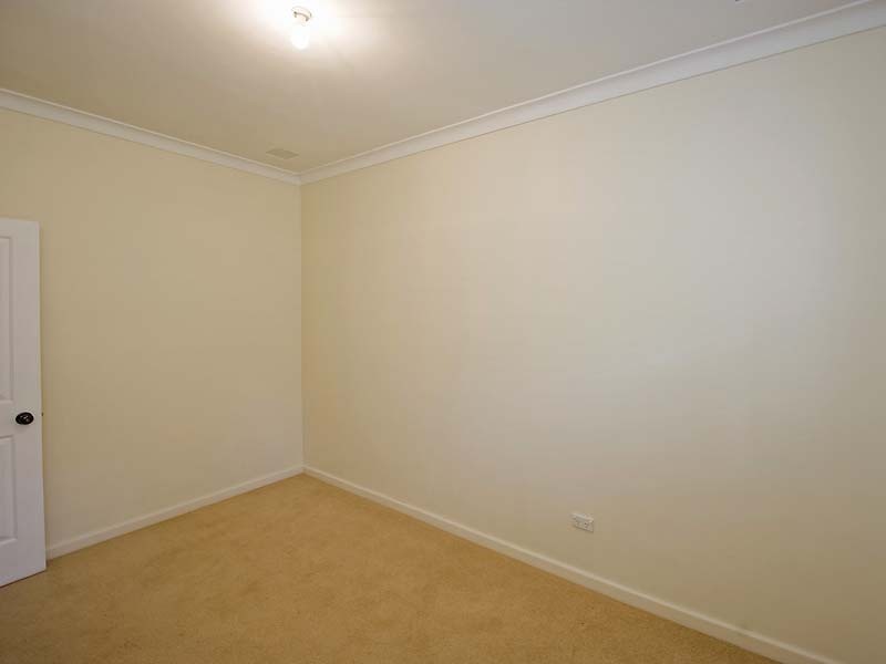 38 Kennerly Street, Cloverdale WA 6105