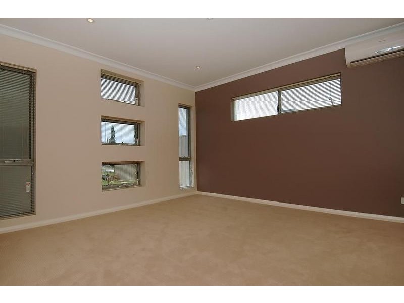 124B Hayes Avenue, Dianella WA 6059