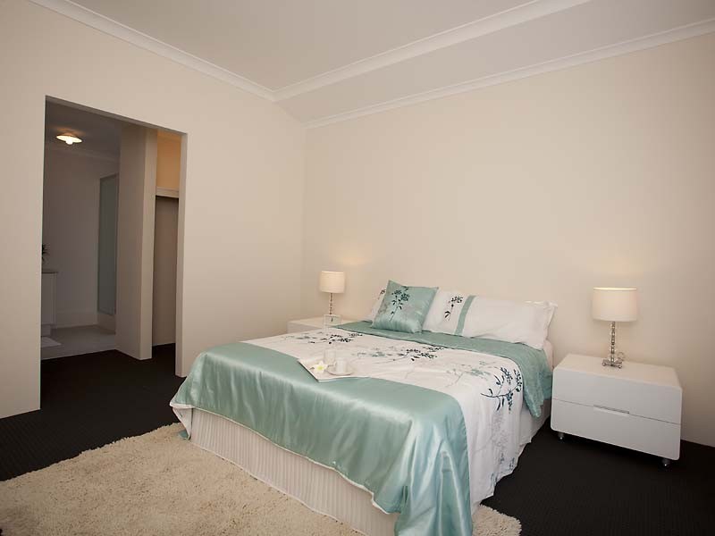 a/427 Belgravia Street, Cloverdale WA 6105