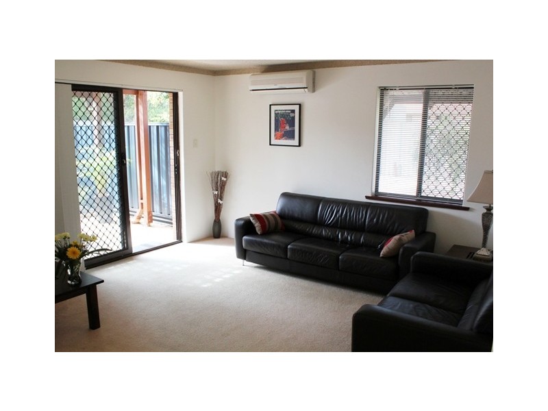 18/43 Bourke Street, Yokine WA 6060