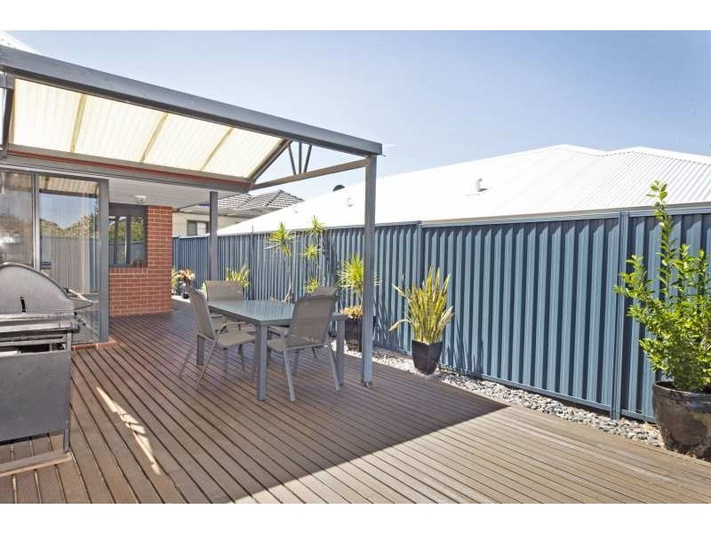 17 Adelphi Street, Bayswater WA 6053