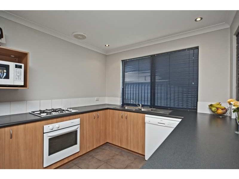 17 Adelphi Street, Bayswater WA 6053