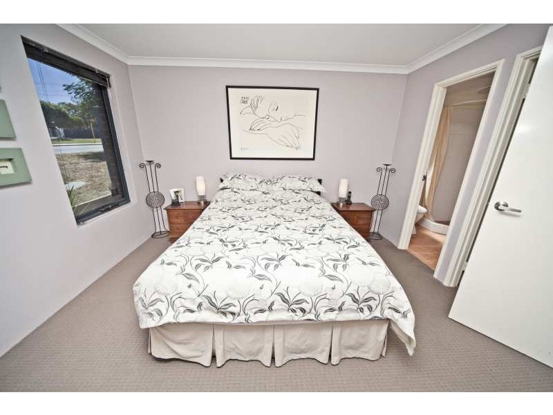 17 Adelphi Street, Bayswater WA 6053