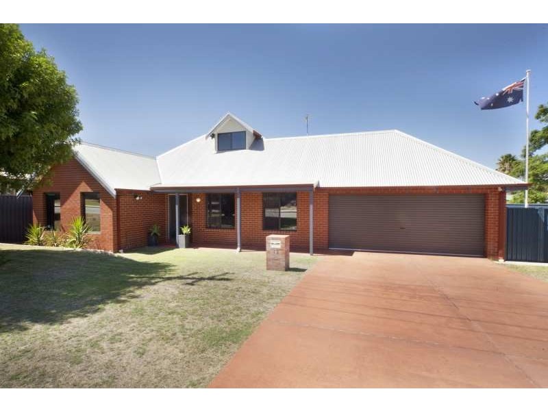 17 Adelphi Street, Bayswater WA 6053