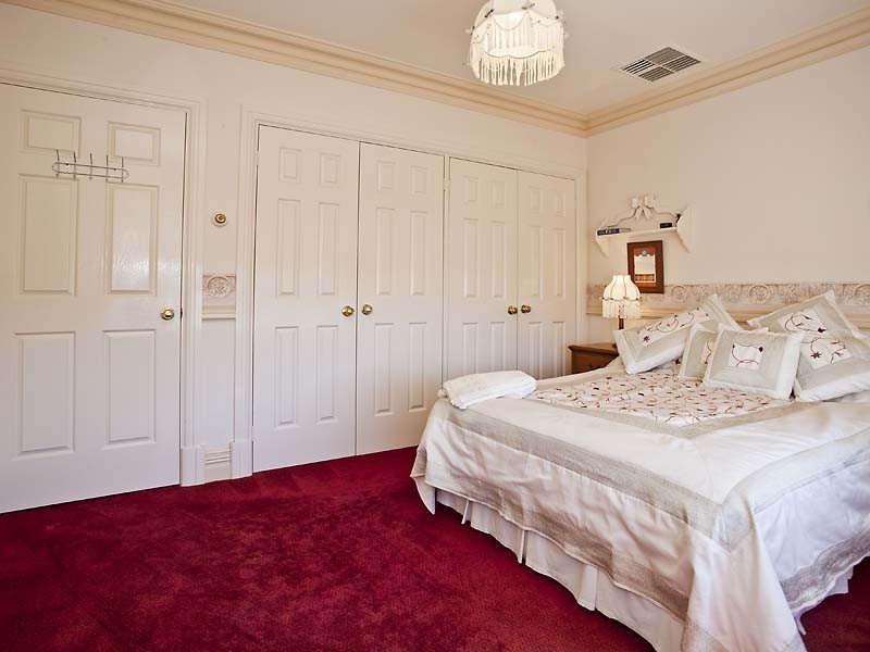 4/127 Ninth Ave, Inglewood WA 6052