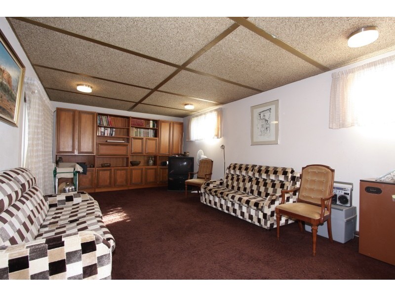 41 Howes Crescent, Dianella WA 6059