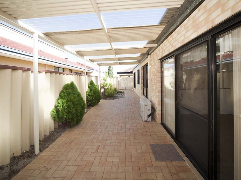 12 Terelinck Crescent, Redcliffe WA 6104