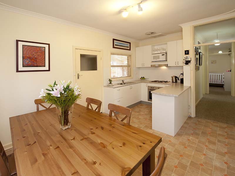 33 Arlunya Avenue, Belmont WA 6104