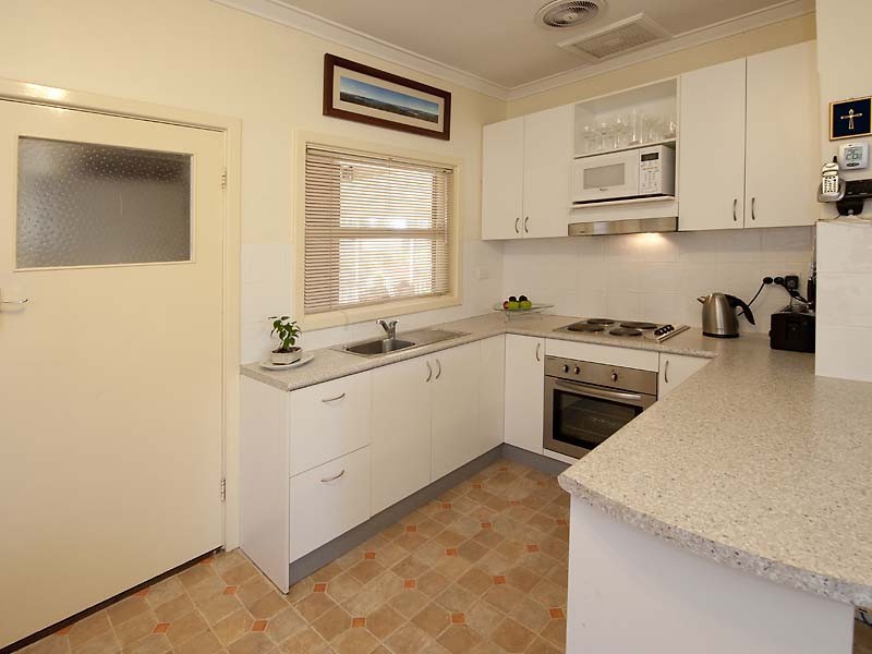 33 Arlunya Avenue, Belmont WA 6104