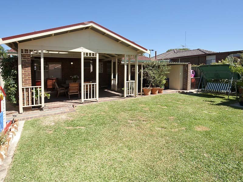 33 Arlunya Avenue, Belmont WA 6104