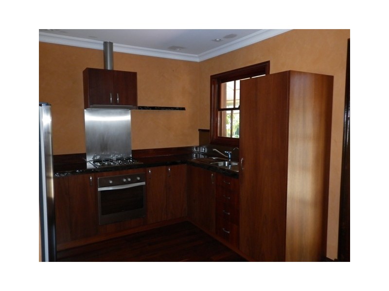 381 Daly Street, Cloverdale WA 6105