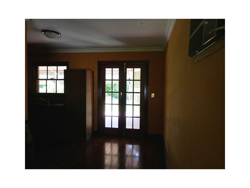 381 Daly Street, Cloverdale WA 6105