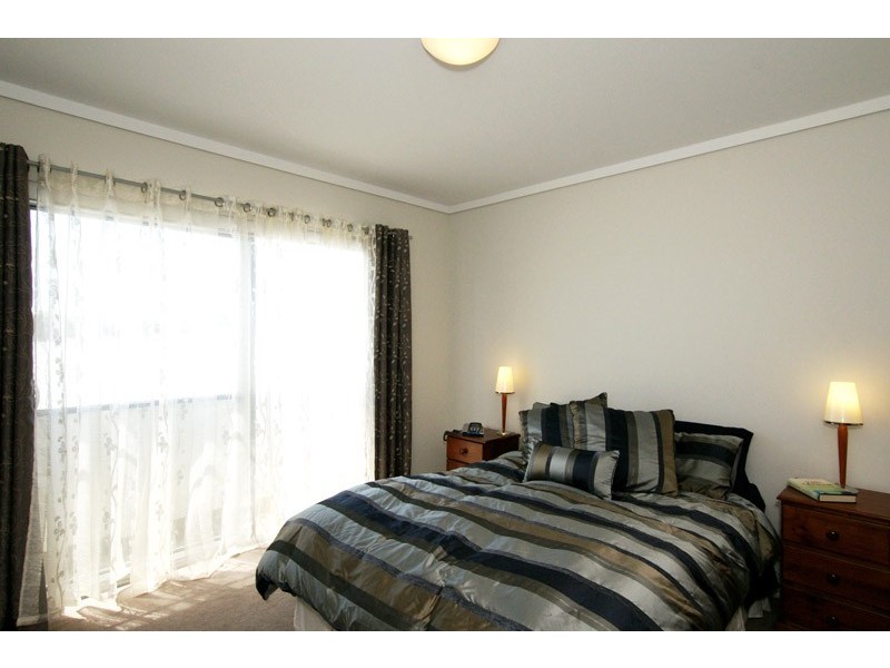 5/2 Braid Street, Perth WA 6000