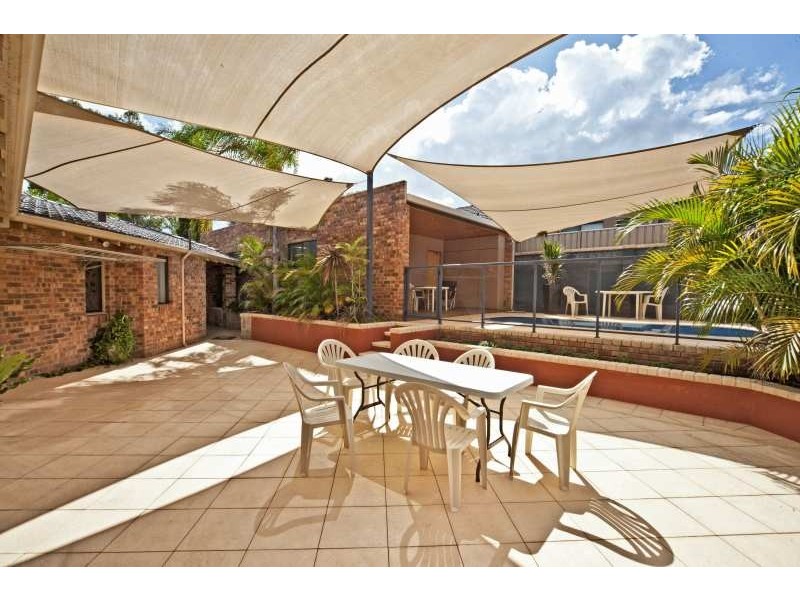 152 Moulden Avenue, Yokine WA 6060