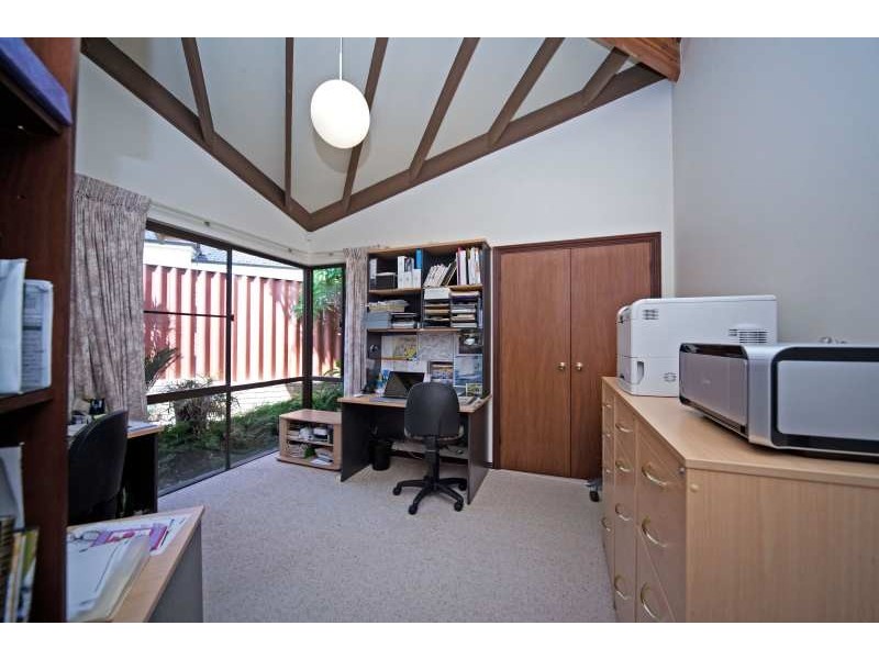 152 Moulden Avenue, Yokine WA 6060