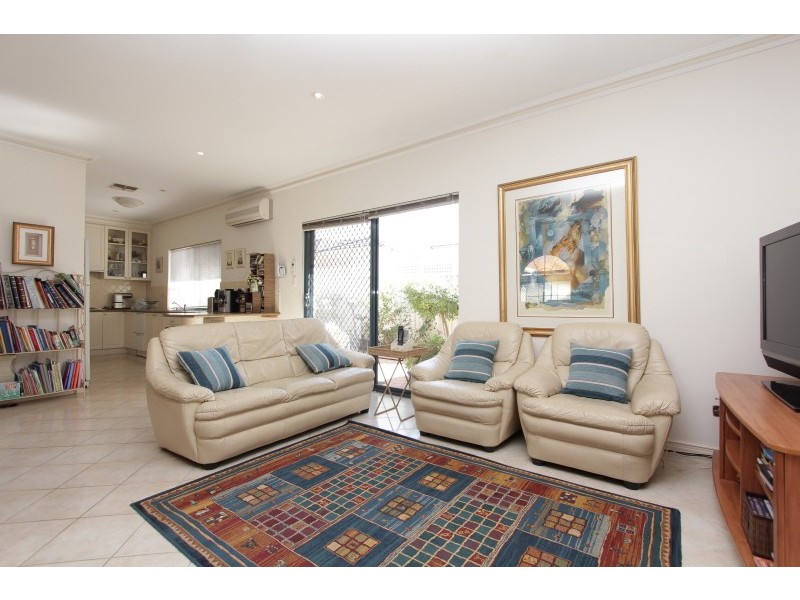 10B Hindmarsh Avenue, Yokine WA 6060