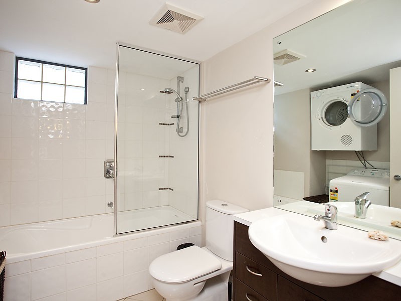 33/11 Tanunda Drive, Rivervale WA 6103