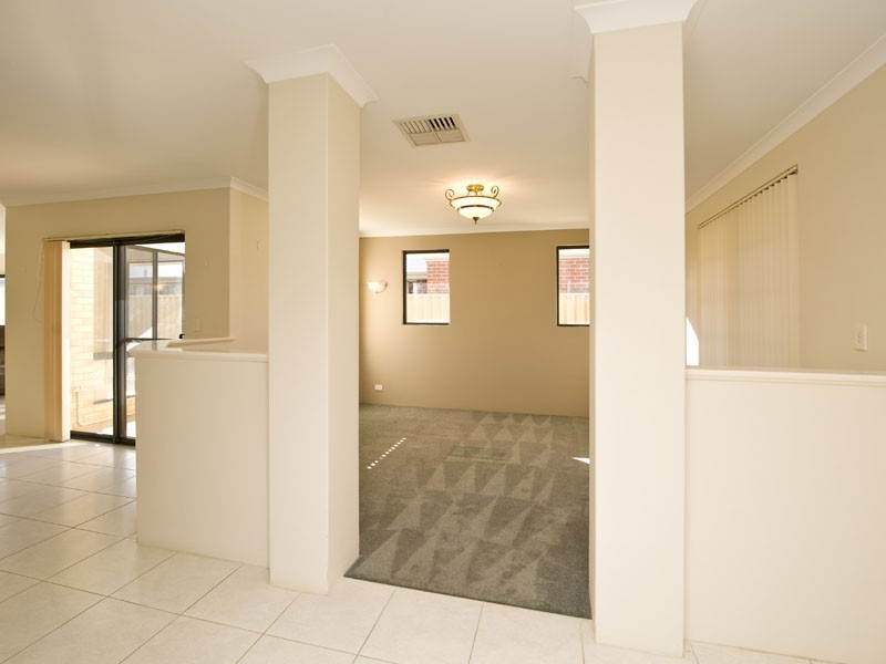 14 Moorlinch Street, Butler WA 6036