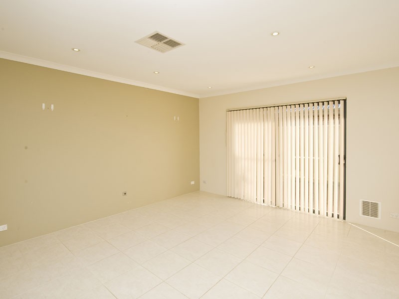 14 Moorlinch Street, Butler WA 6036