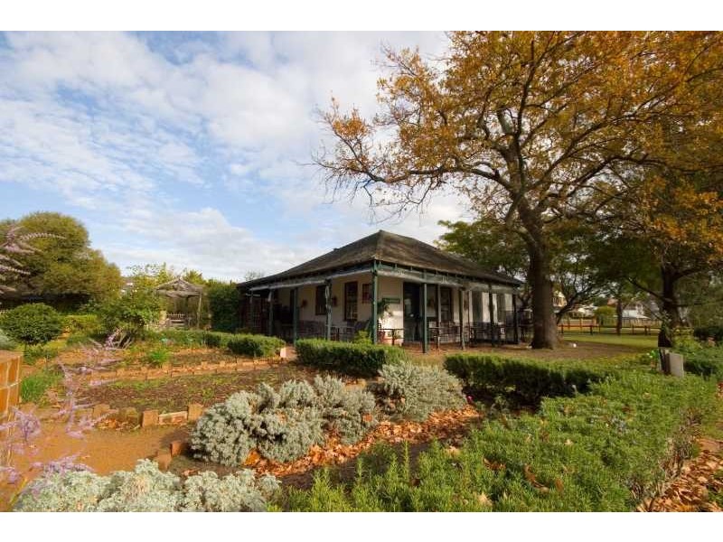 150 Peninsula Road, Maylands WA 6051