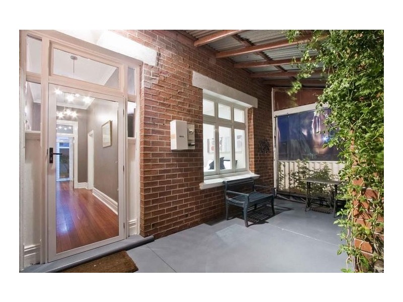 2 Rosebery Street, Bayswater WA 6053