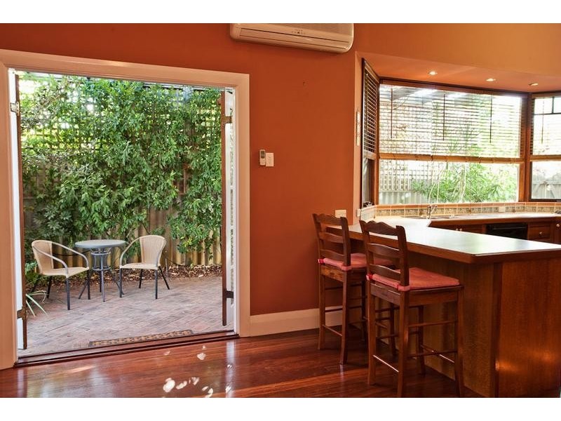 14 Gilbert Street, Bayswater WA 6053