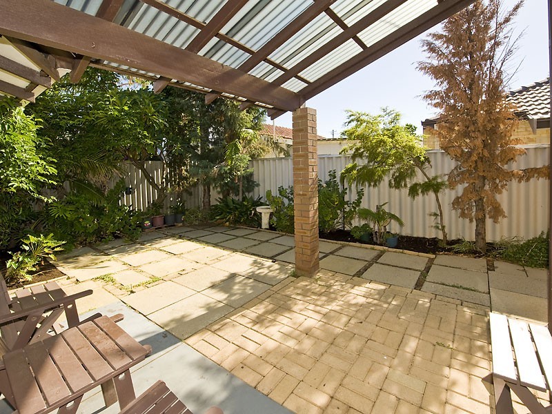 30B Chester Street, Belmont WA 6104