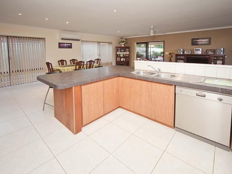 27A Morgan Road, Redcliffe WA 6104