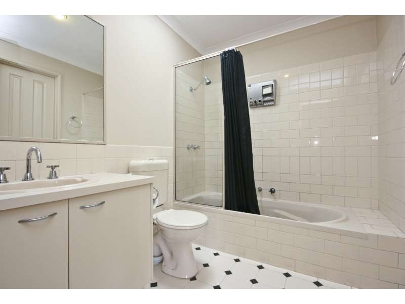 1/7 Tyler Street, Joondanna WA 6060