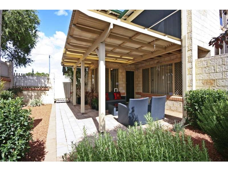 1/7 Tyler Street, Joondanna WA 6060