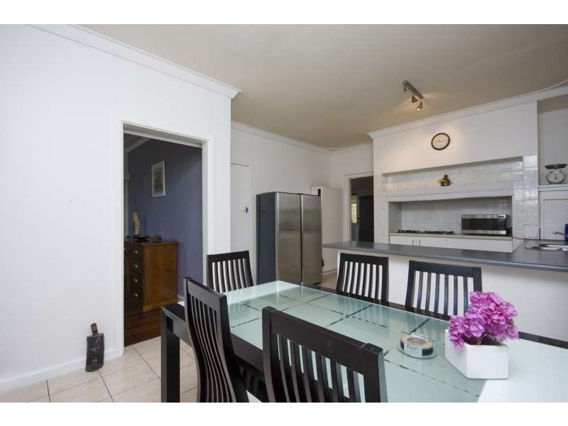 3 Fifth Avenue, Bassendean WA 6054