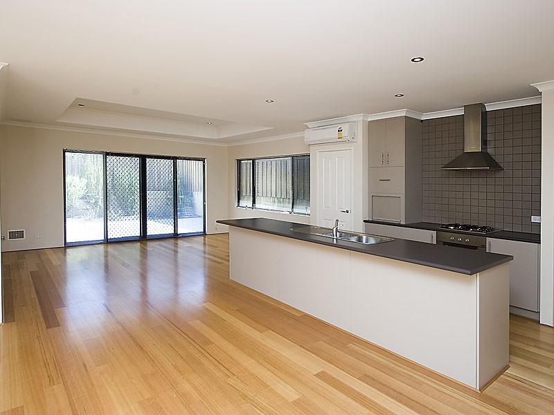 35 Pavilion Circle, The Vines WA 6069