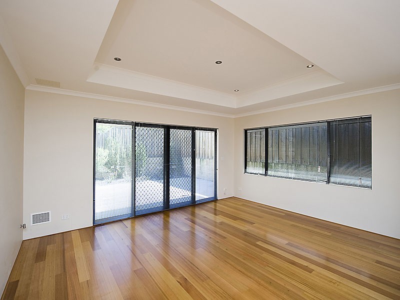 35 Pavilion Circle, The Vines WA 6069