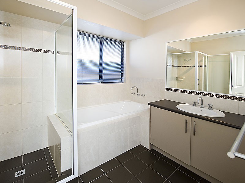 35 Pavilion Circle, The Vines WA 6069