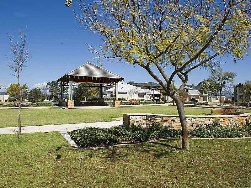 35 Pavilion Circle, The Vines WA 6069