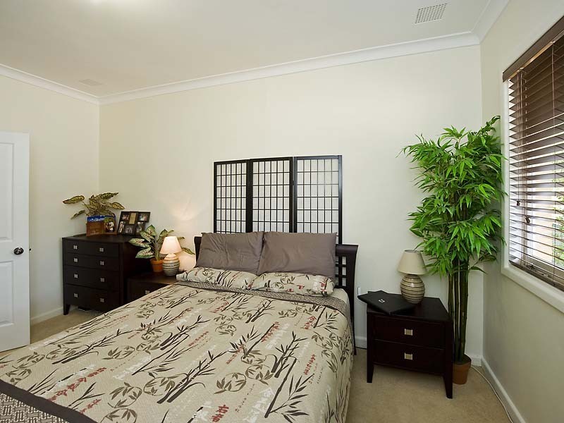 38 Kennerly Street, Cloverdale WA 6105