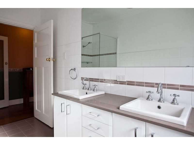 120 Sixth Avenue, Inglewood WA 6052