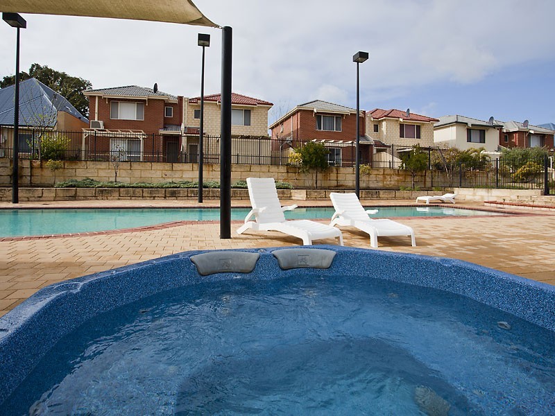 62/57 Frederick Street, Belmont WA 6104