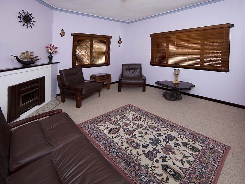 1 Almondbury Street, Bayswater WA 6053