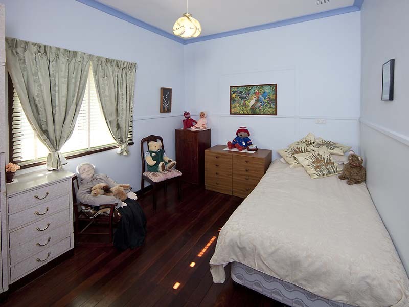 1 Almondbury Street, Bayswater WA 6053