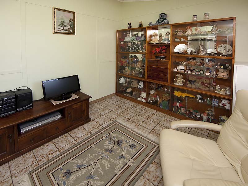 1 Almondbury Street, Bayswater WA 6053