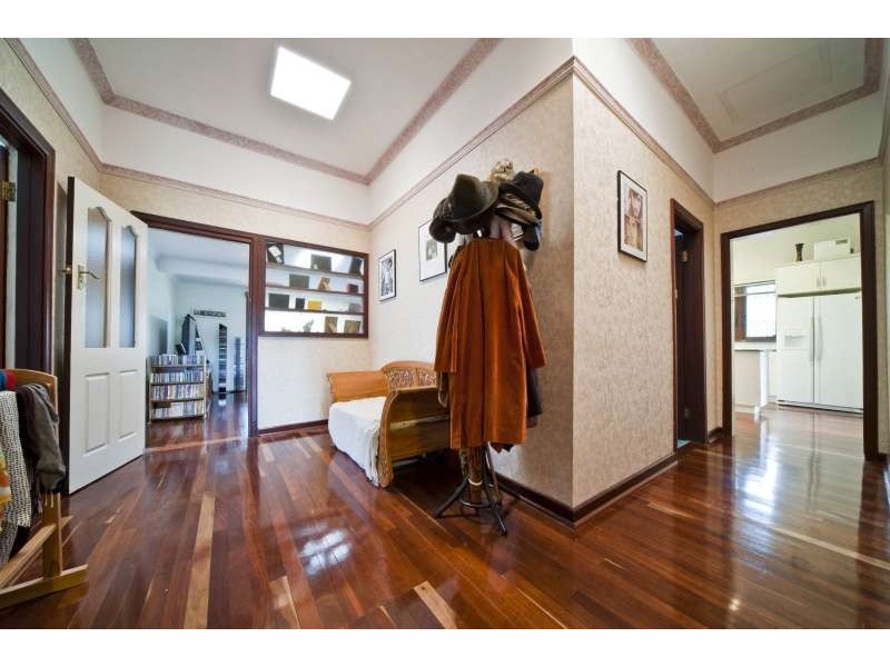 29 Salisbury Street, Bayswater WA 6053