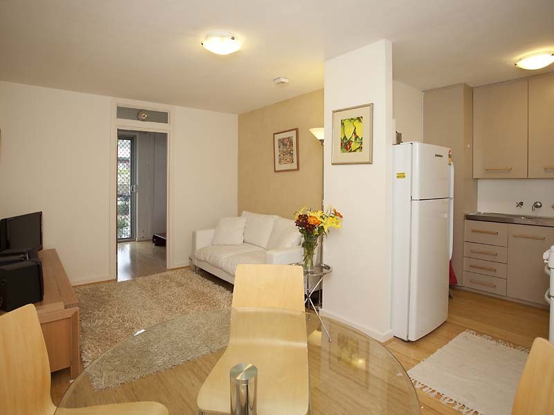 6/133 Lincoln Street, Perth WA 6000